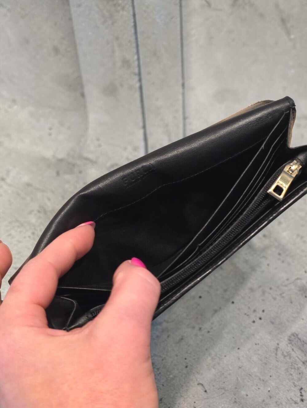 Furla Black Pebbled Leather Continental Wallet Long Zip Organizer Gold Logo - Picture 12 of 14